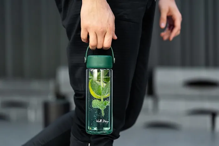 Butelka z zaparzaczem Fuori 350 ml zielona