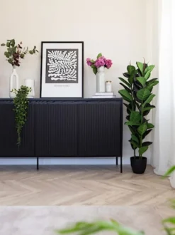 Komoda czterodrzwiowa Trend niska 193 cm z LED Czarna