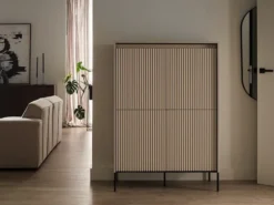 Komoda czterodrzwiowa Trend wysoka 98 cm z LED Beżowa
