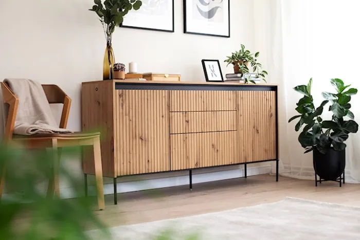 Komoda dwudrzwiowa Trend 166 cm z trzema szufladami z LED Dąb artisan