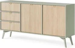 Komoda Favoria dwudrzwiowa z szufladami 158 cm eukaliptus/jodełka scandi ze złotymi uchwytami