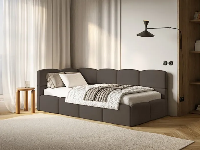 Łóżko młodzieżowe 90x200 cm Cloudy lewostronne z pojemnikiem i barierkami brązowe szenil