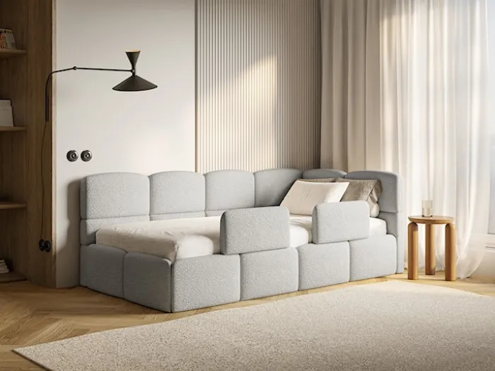 Łóżko młodzieżowe 90x200 cm Cloudy prawostronne z pojemnikiem i barierkami szarobeżowe boucle