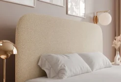Łóżko tapicerowane 180x200 cm Sonvivo z pojemnikiem na pościel jasnobeżowe boucle stelaż metalowy