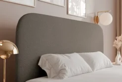 Łóżko tapicerowane 140x200 cm Sonvivo z pojemnikiem na pościel jasnobrązowe szenil stelaż metalowy