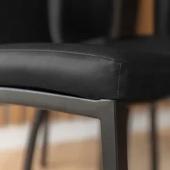 Krzesło Zagorac czarne