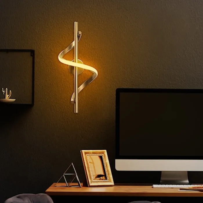 Lampa ścienna Debarrors złota