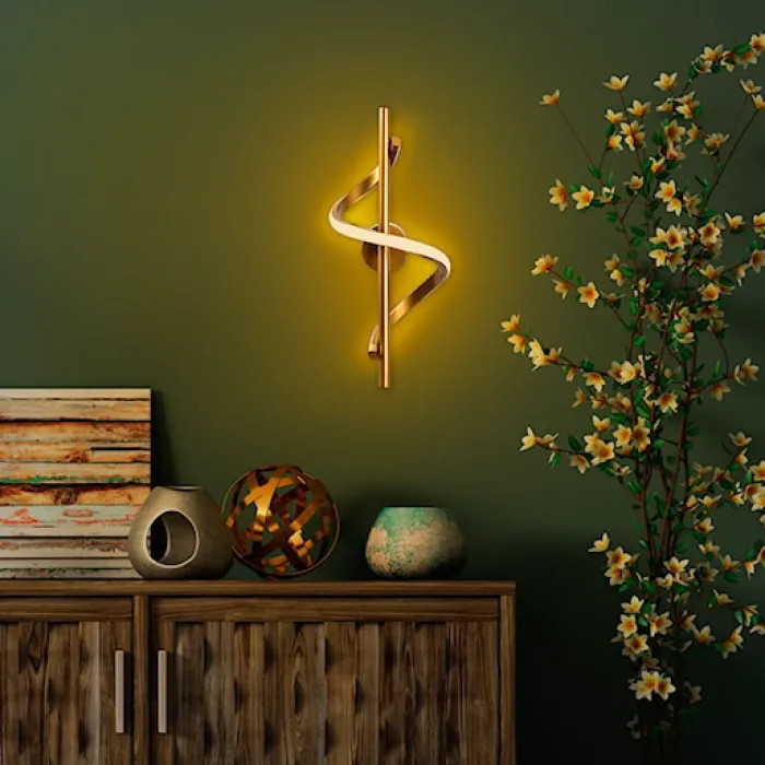 Lampa ścienna Debarrors złota