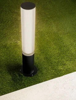 Lampa ogrodowa Revitta LED czarna
