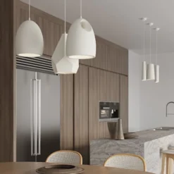 Lampa wisząca Siegg z ceramiki stożkowa średnica 7,5 cm biała
