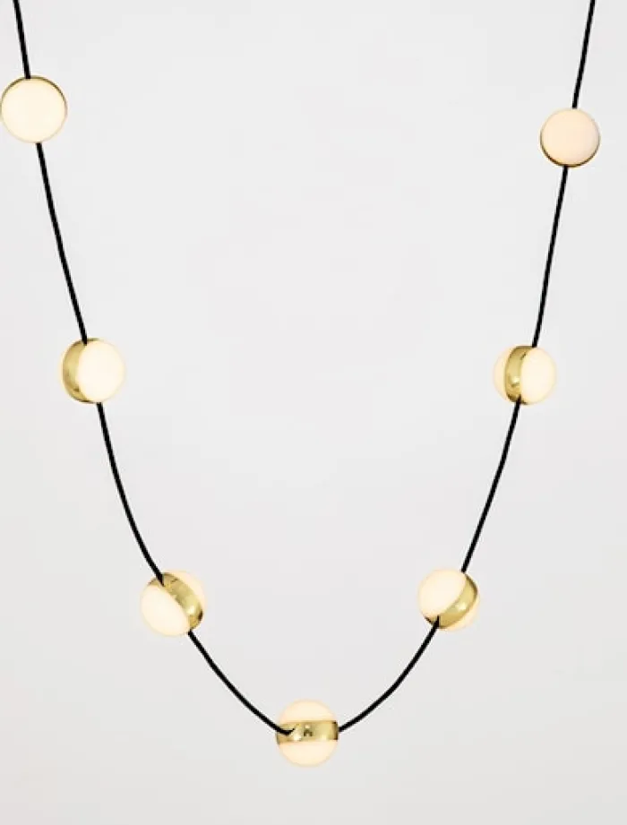 Lampa wisząca Systally LED 210 cm złoto-czarna girlanda