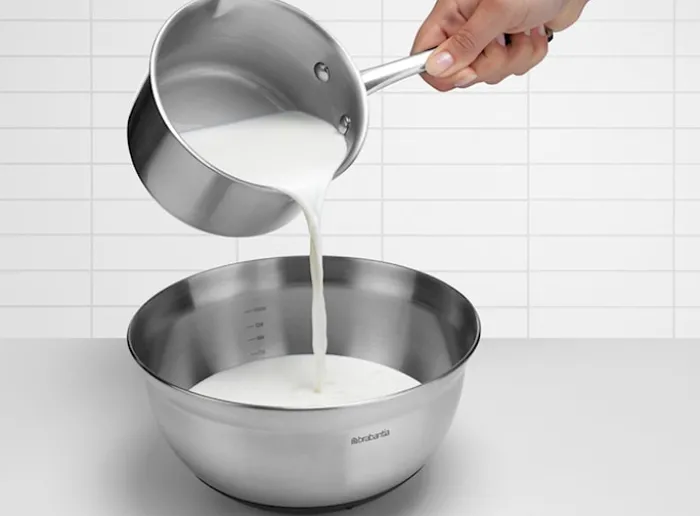 Misa kuchenna Profile 1,6L z miarką stalowa