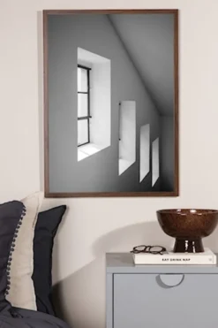 Plakat Ovvely 70x50 cm odcienie szarości
