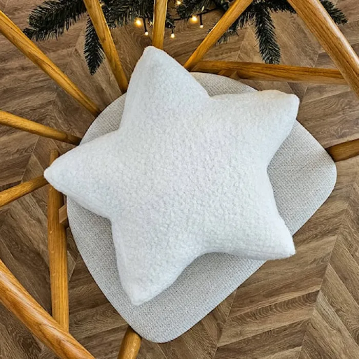 Poduszka Soft Loop 44x44 cm biała gwiazdka