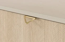 Regał Favoria dwudrzwiowy 80 cm beżowy/jodełka scandi ze złotymi uchwytami