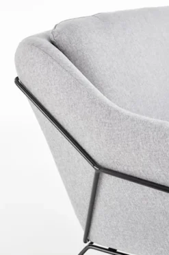 Sofa dwuosobowa Gasoina szara na czarnej podstawie