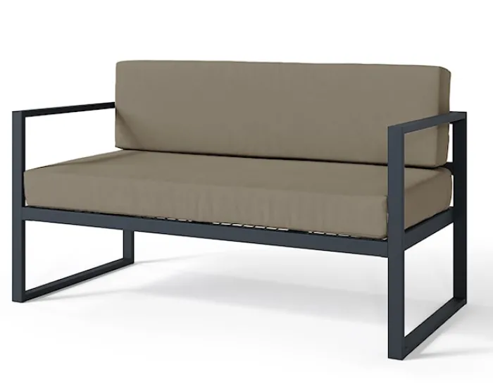 Sofa ogrodowa dwuosobowa Dywilly w tkaninie hydrofobowejjasnobrązowa/ czarny stelaż
