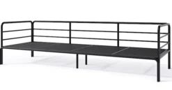 Sofa ogrodowa trzyosobowa Worcully w tkaninie hydrofobowej beżowa/ czarny stelaż