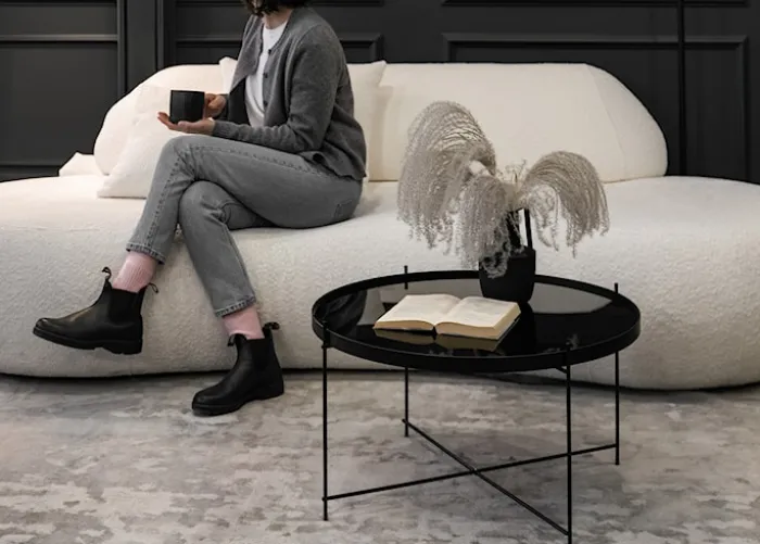 Sofa trzyosobowa Balme kremowa boucle