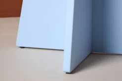 Stół do jadalni Bootcut okrągły blat 110 cm jasnoniebieski