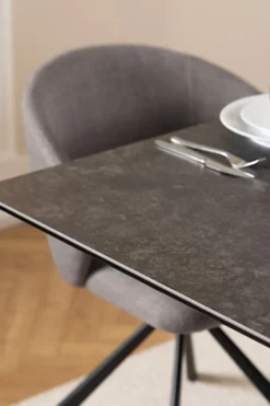 Stół do jadalni Shimess ceramiczny blat o wzorze czarnego betonu 200-240 cm