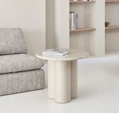 Stolik kawowy Loccoli okrągły 60 cm jasnobeżowy wysoki połysk
