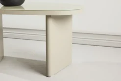 Stolik kawowy Ritony 70x45 cm beżowy ze szklanym blatem