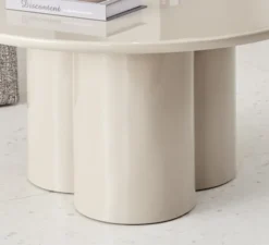 Stolik kawowy Roulness okrągły 80 cm jasnobeżowy wysoki połysk