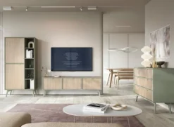 Szafka RTV Favoria 158 cm eukaliptus/jodełka scandi ze złotymi uchwytami