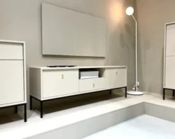 Szafka RTV Monne 153 cm beżowa vintage