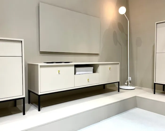 Szafka RTV Monne 153 cm beżowa vintage