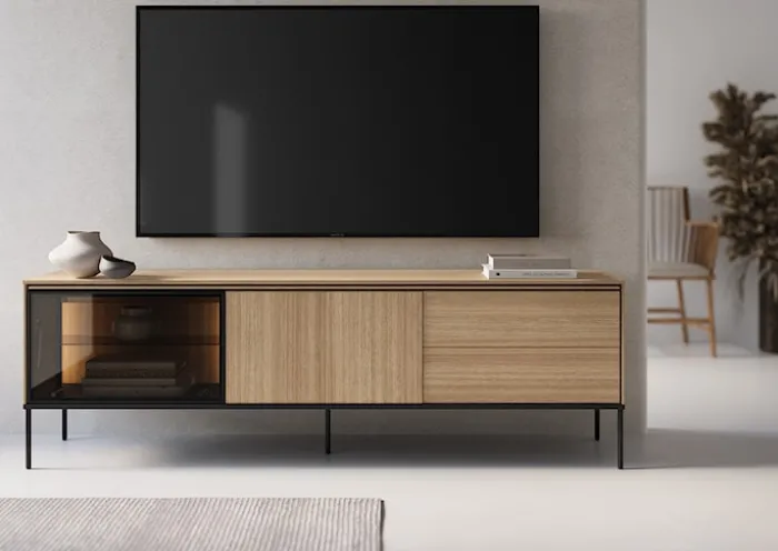 Szafka RTV Visso z witryną i oświetleniem 197 cm dąb linearny