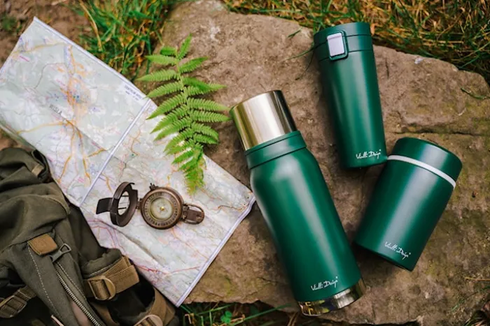 Termos turystyczny z 2 kubkami Fuori 1L zielony