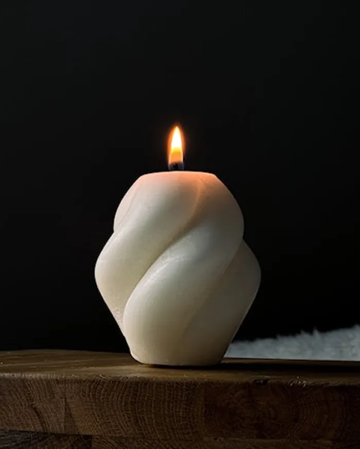 Świeca z wosku palmowego Endo 140 g