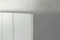 Włoska komoda czterodrzwiowa Antoinettie 110 cm z przetworzonych butelek PET Beton/Biały