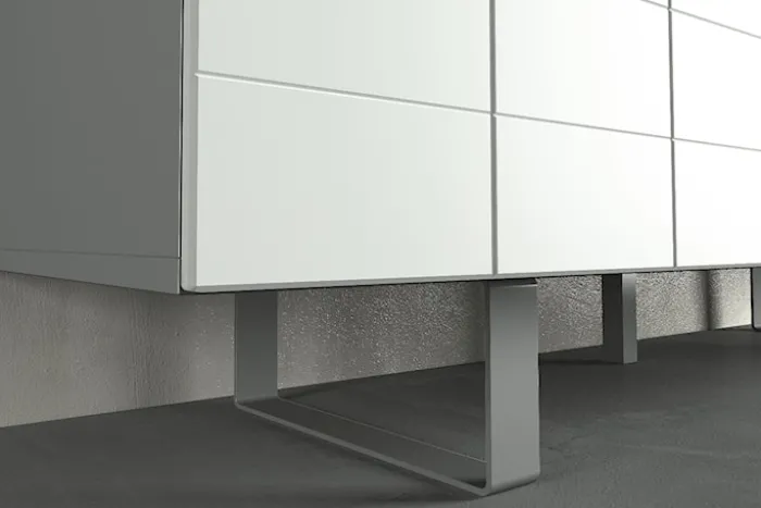 Włoska komoda czterodrzwiowa Antoinettie 110 cm z przetworzonych butelek PET Beton/Biały